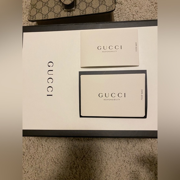 Authentic Gucci DIONYSUS GG SUPREME MINI BAG - Picture 10 of 17